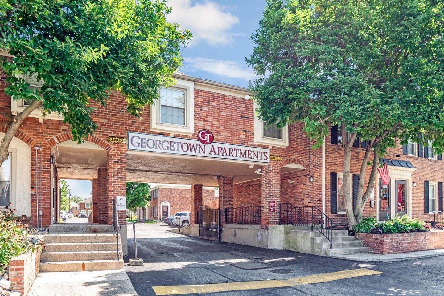 Georgetown Apartments – photo 1