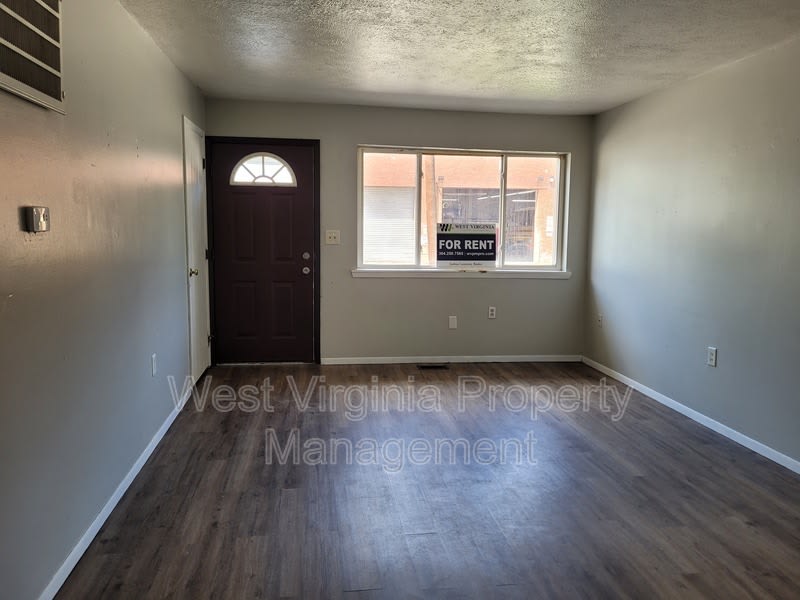 130 Elm Street – photo 4