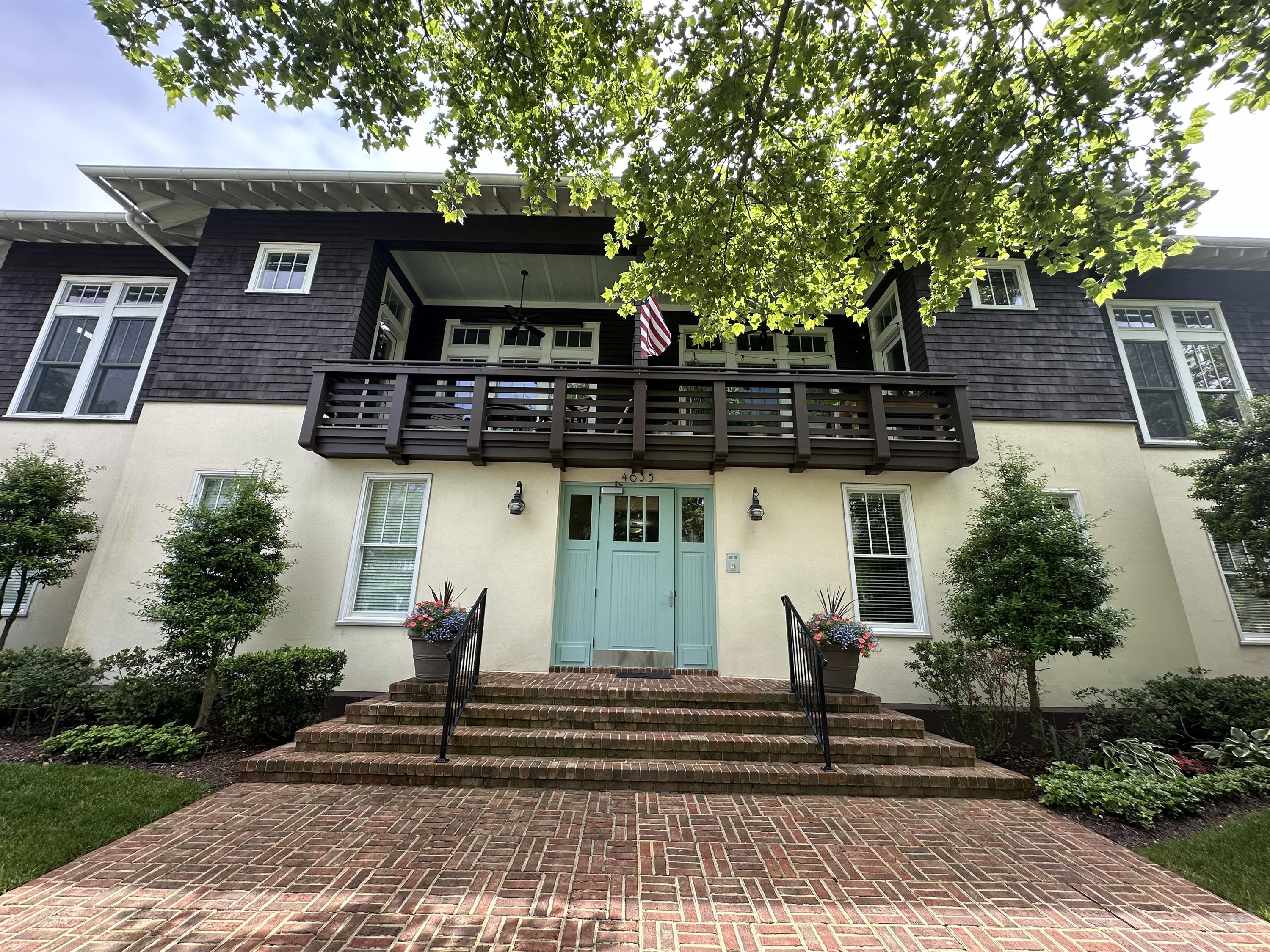 4635 Pleasant Avenue – photo 1
