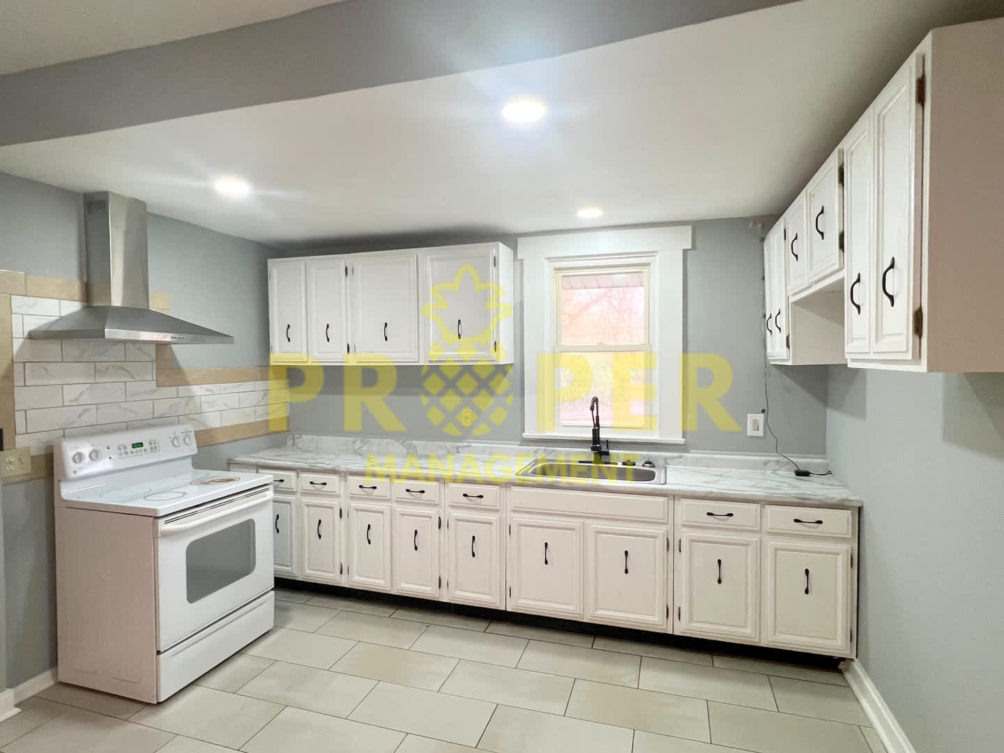 3 bedrooms 1 bathrooms house for rent – photo 5