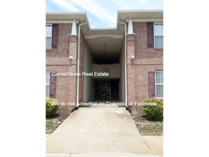 1810 Balmoral Drive – photo 2