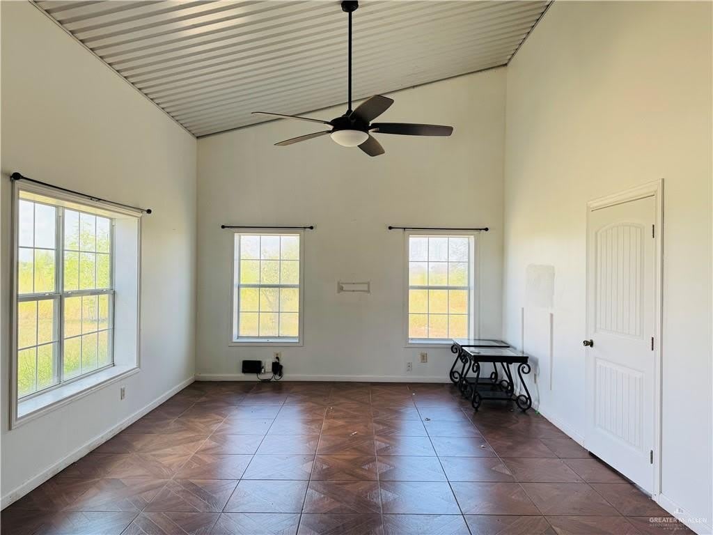 21799 Parker Road – photo 4