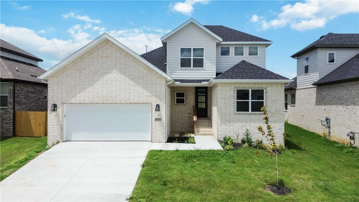 1071 Whistler Street – photo 2