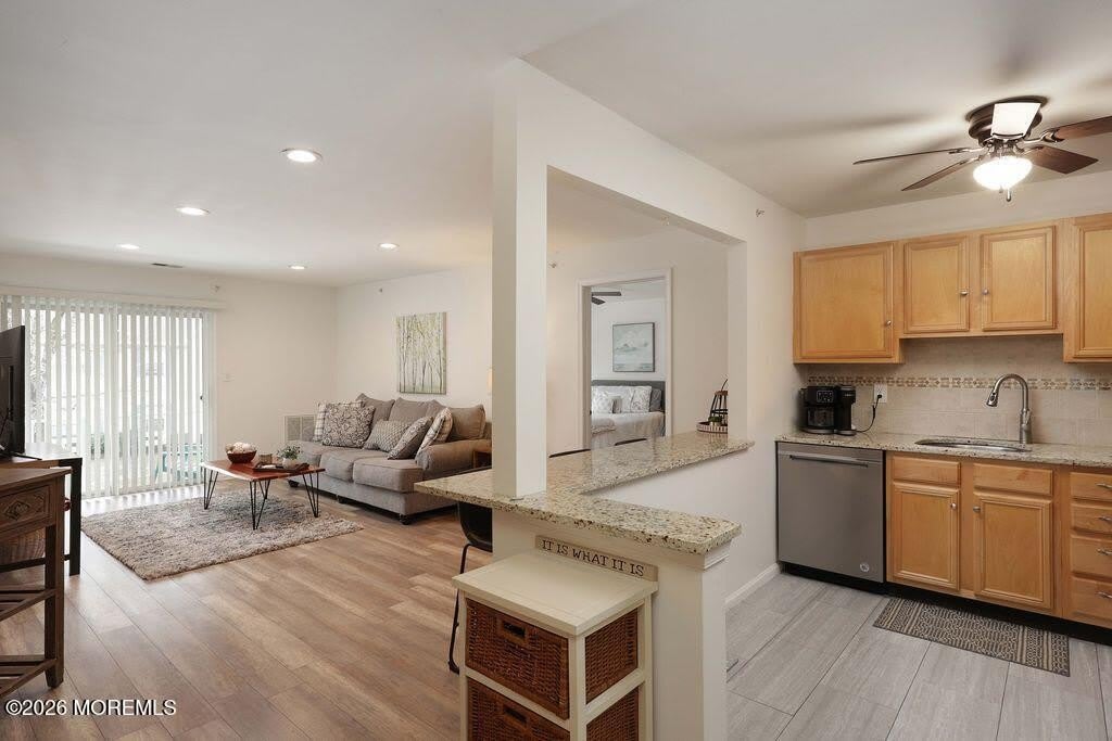 1015 Wedgewood Circle – photo 2
