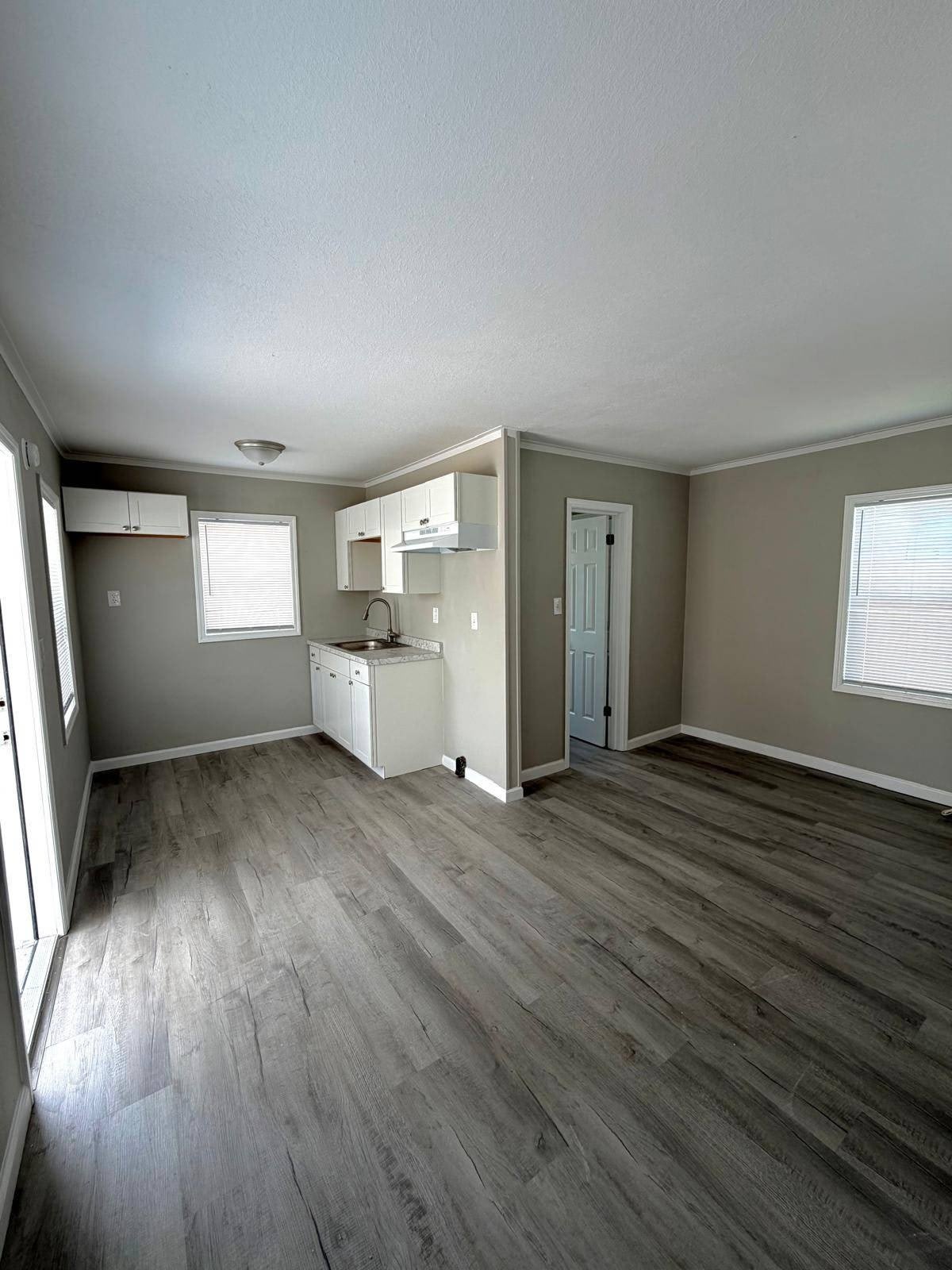 8 Cook St. – photo 5