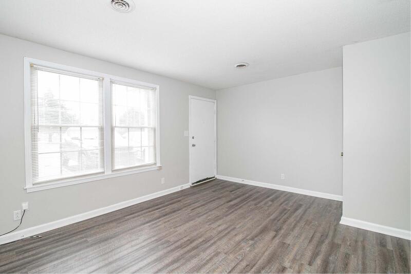 812 E Golfview Place – photo 3
