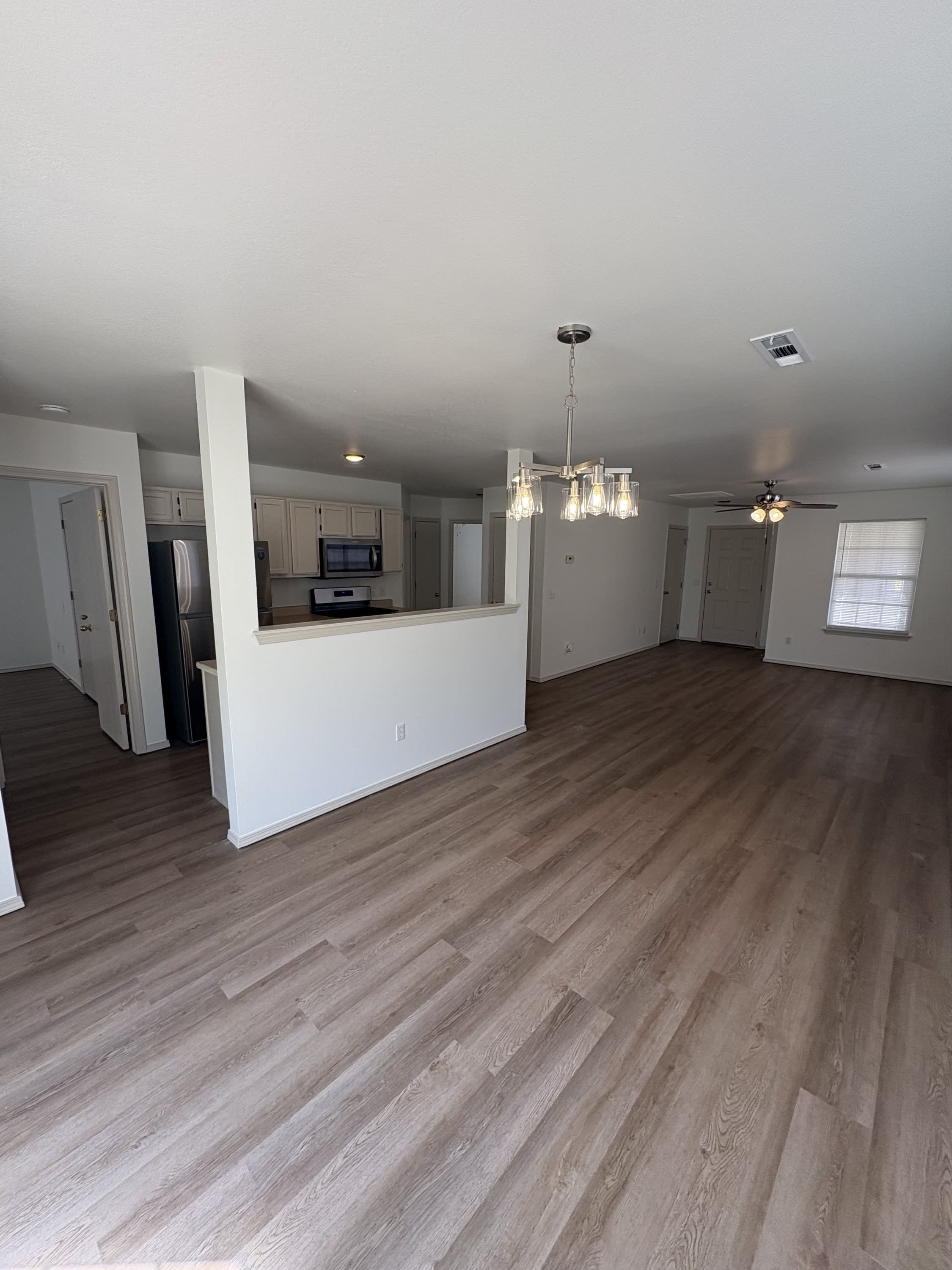 601 Cedarbrook Court – photo 4