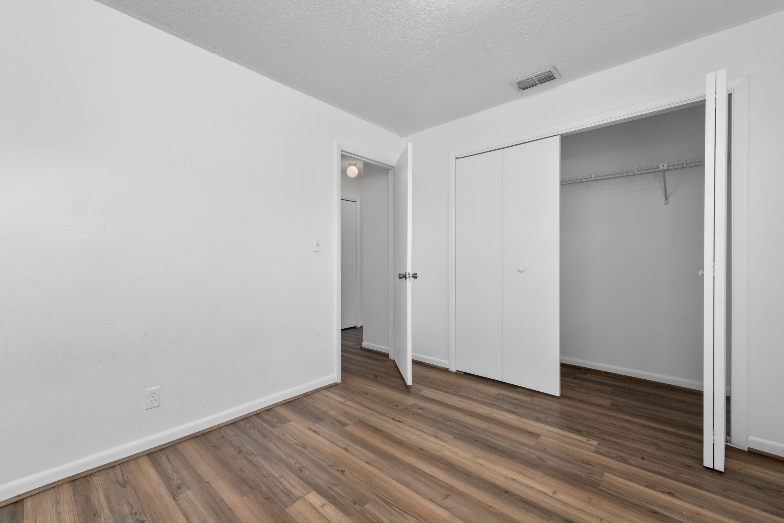 909 West Orange Street – photo 2