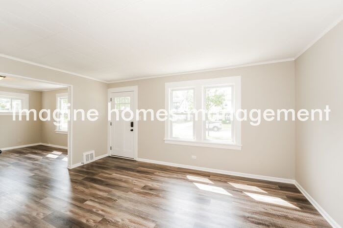 5119 Oakmont Drive – photo 4