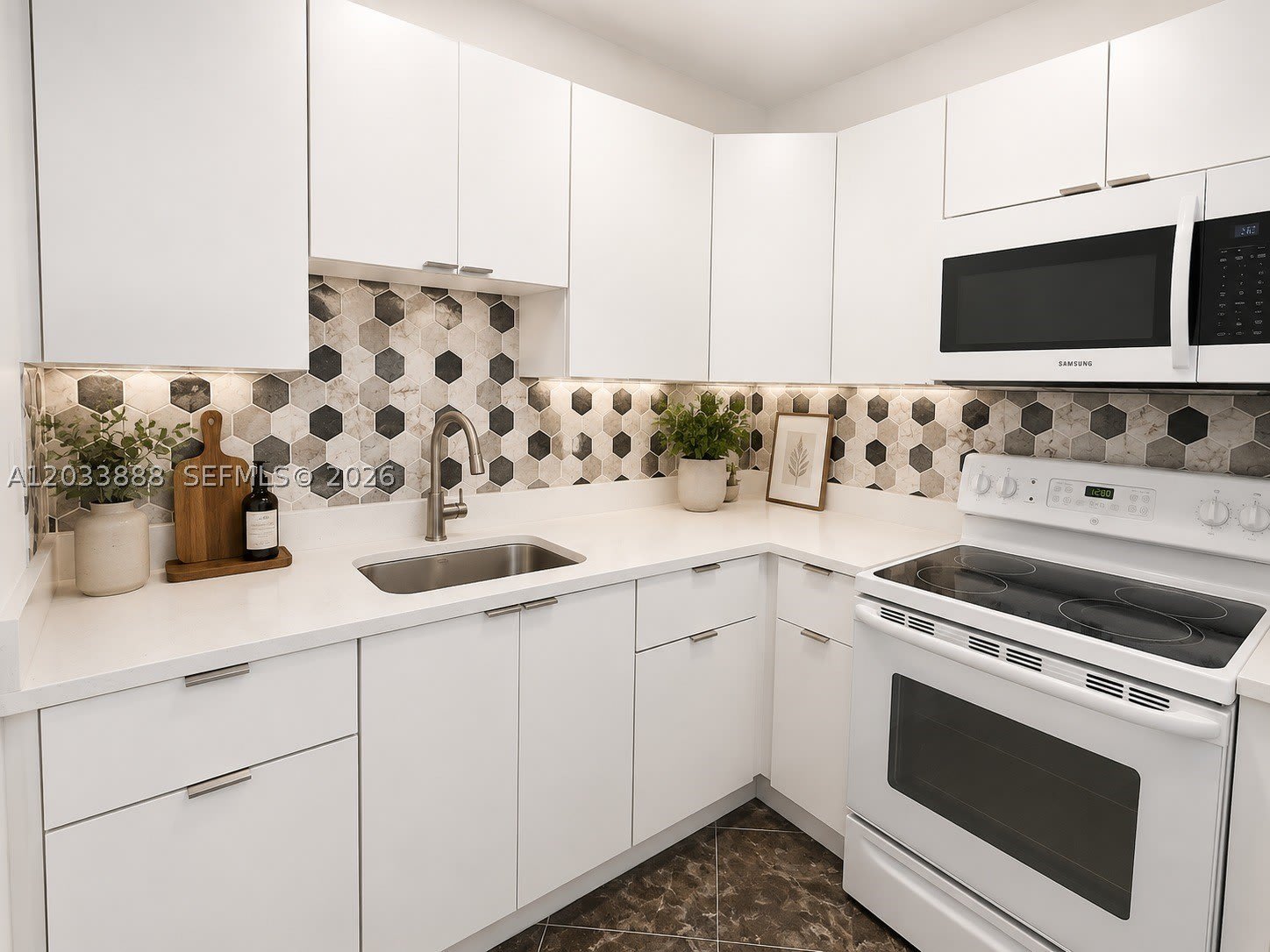20500 Nw 28Th Ave – photo 5