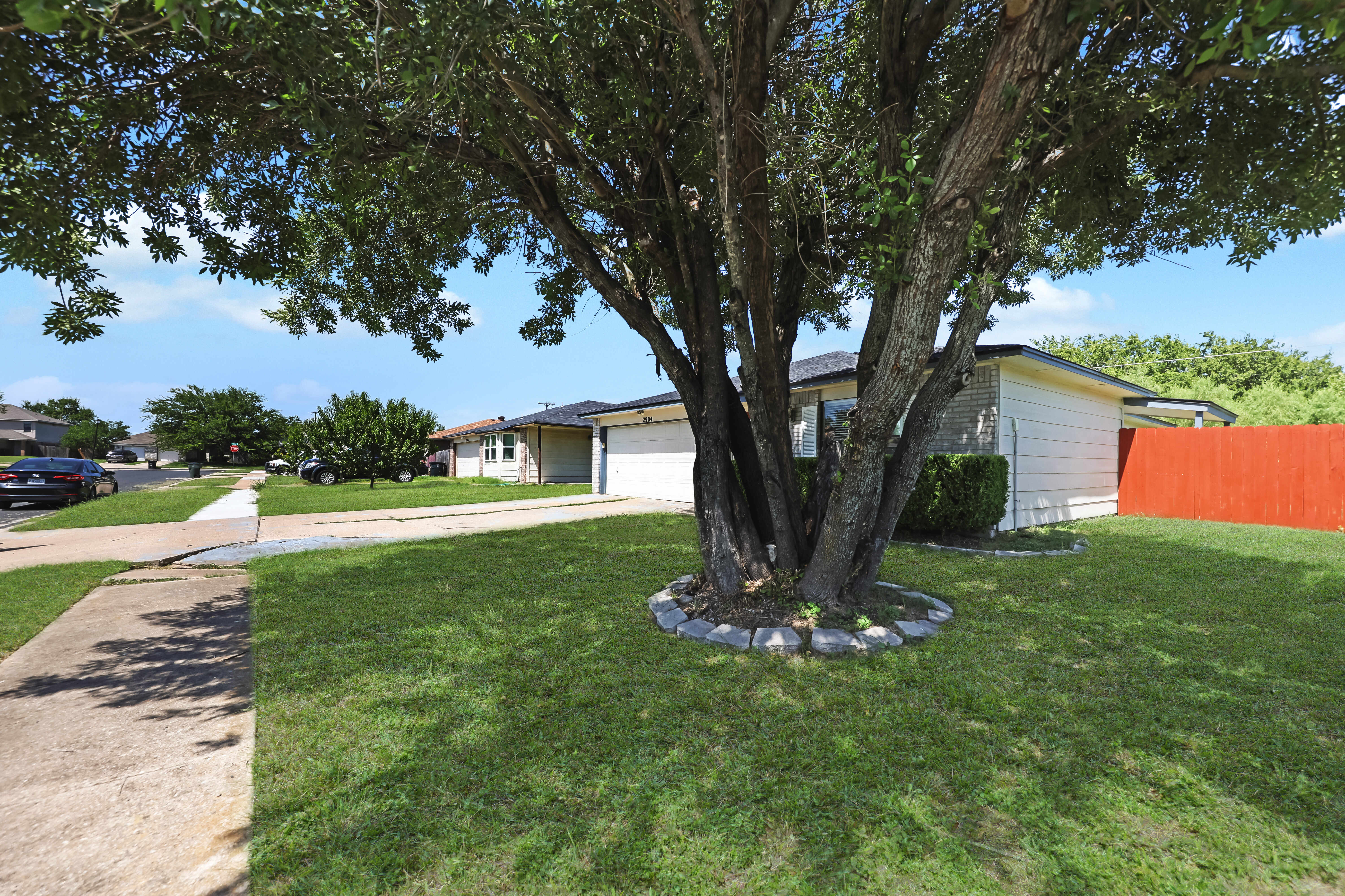 2904 Boyd Ave – photo 3