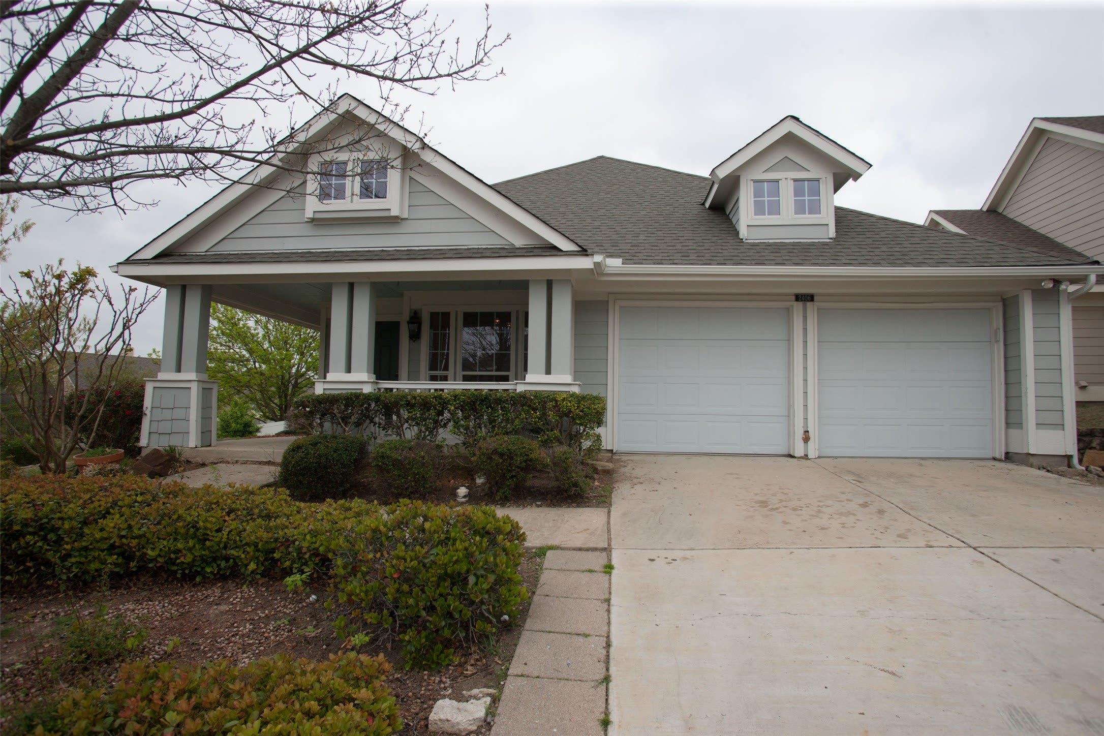 2406 Hillside Drive – photo 1