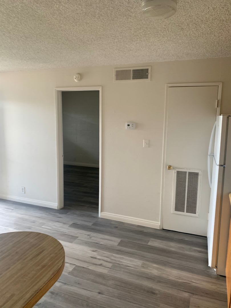 1 Bedroom 1 Bath In Central Las Vegas – photo 5
