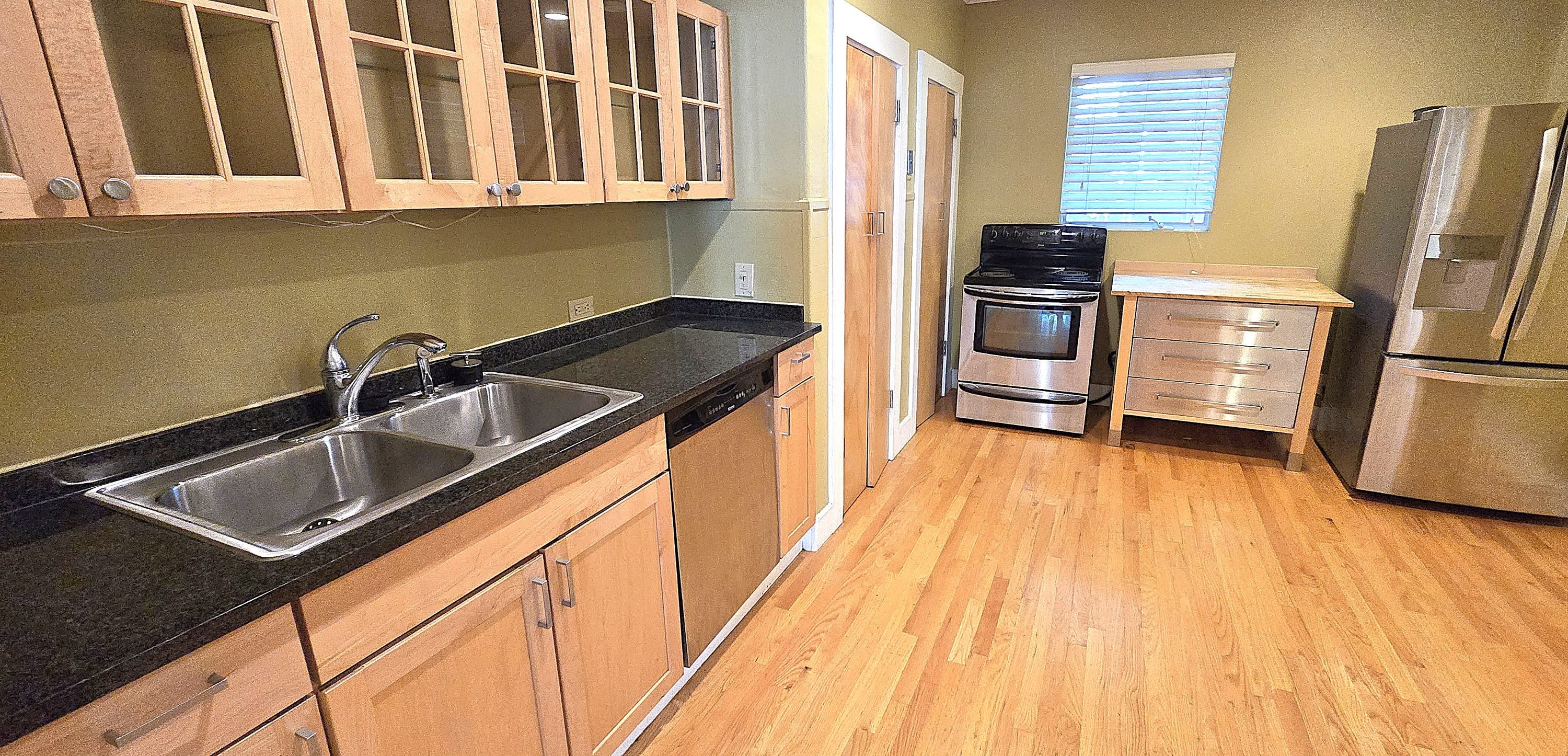 37 Langdon St 2 – photo 4