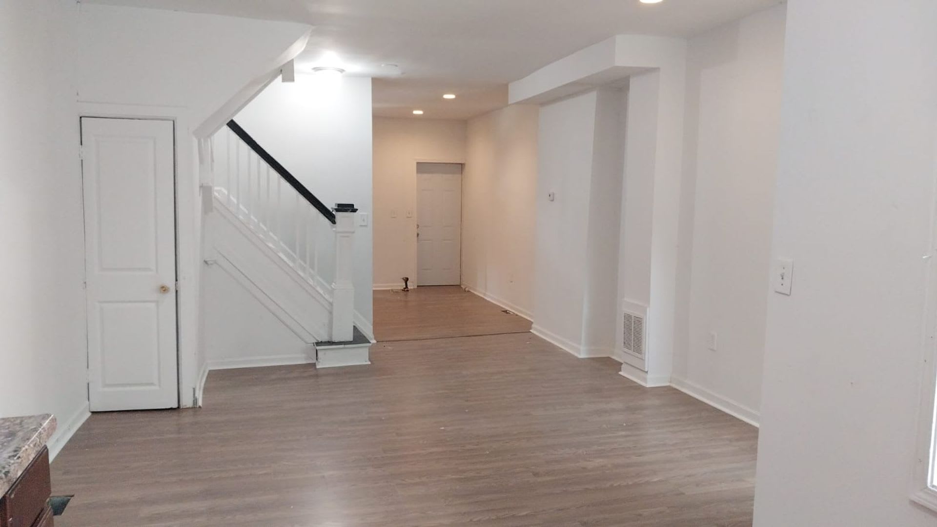 3015 Rayner Ave – photo 2