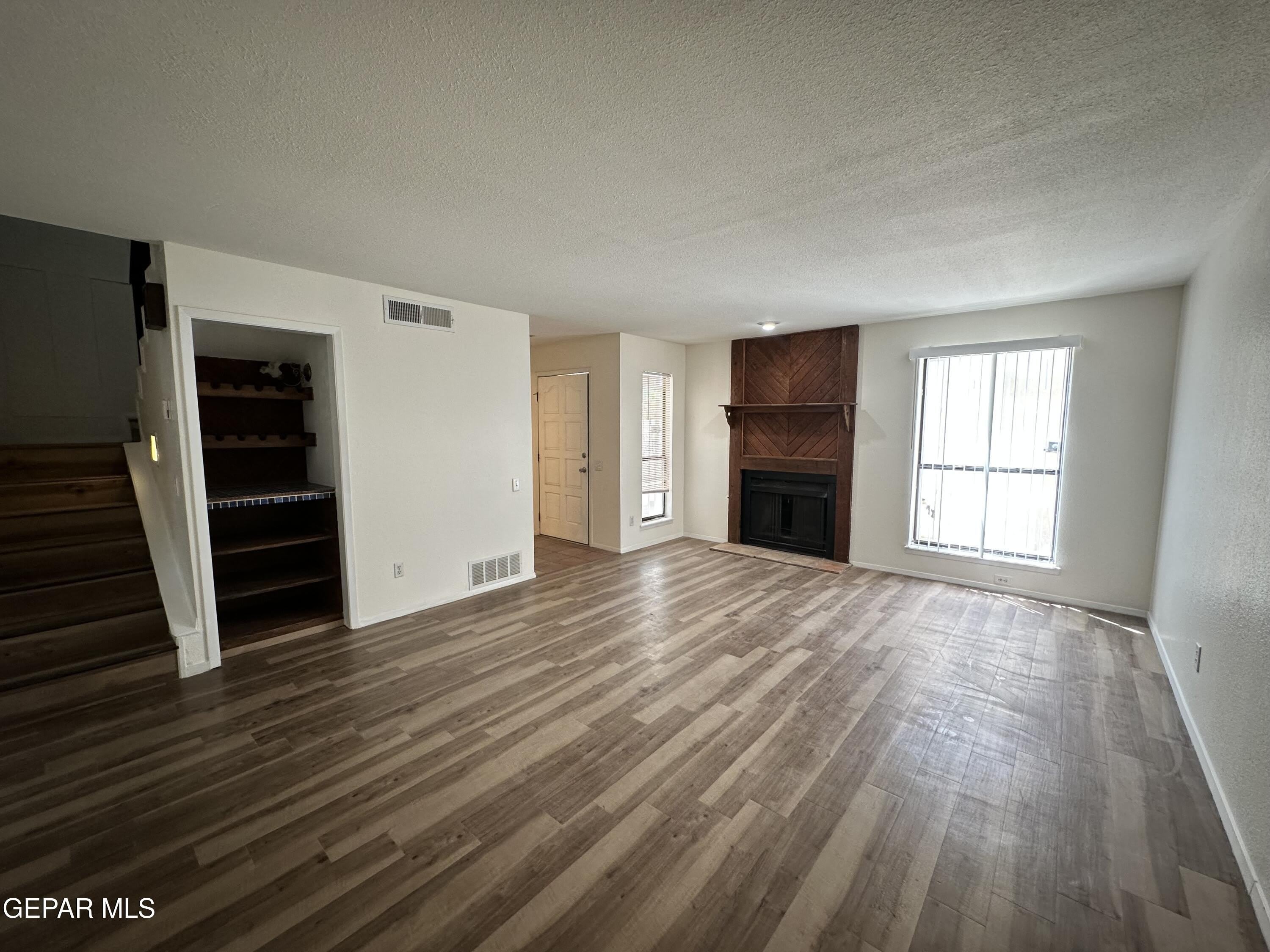 336 VILLA CANTO Street – photo 4