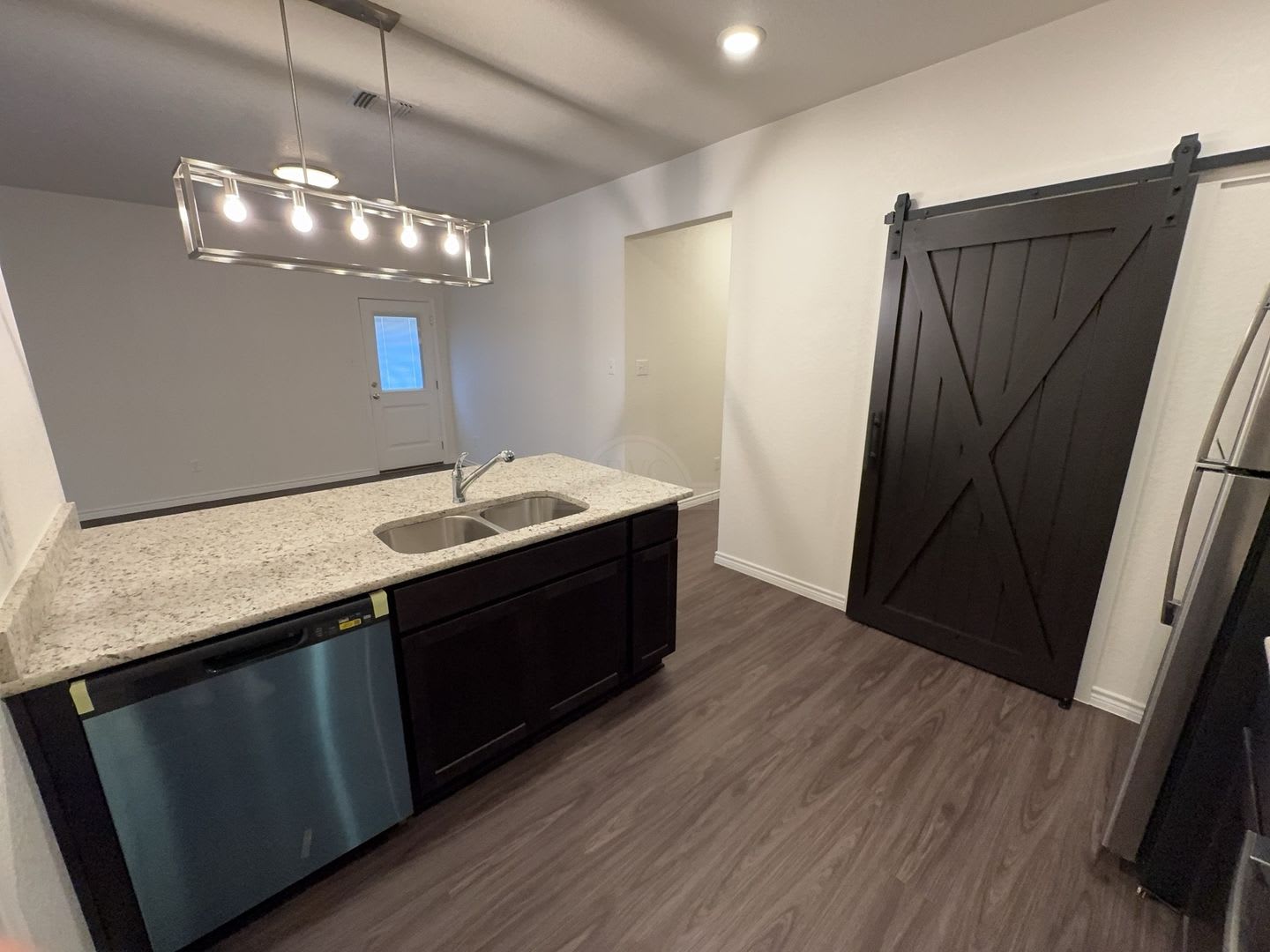 ***1-Week Free Rent***5106 Rose Garden Loop – photo 4