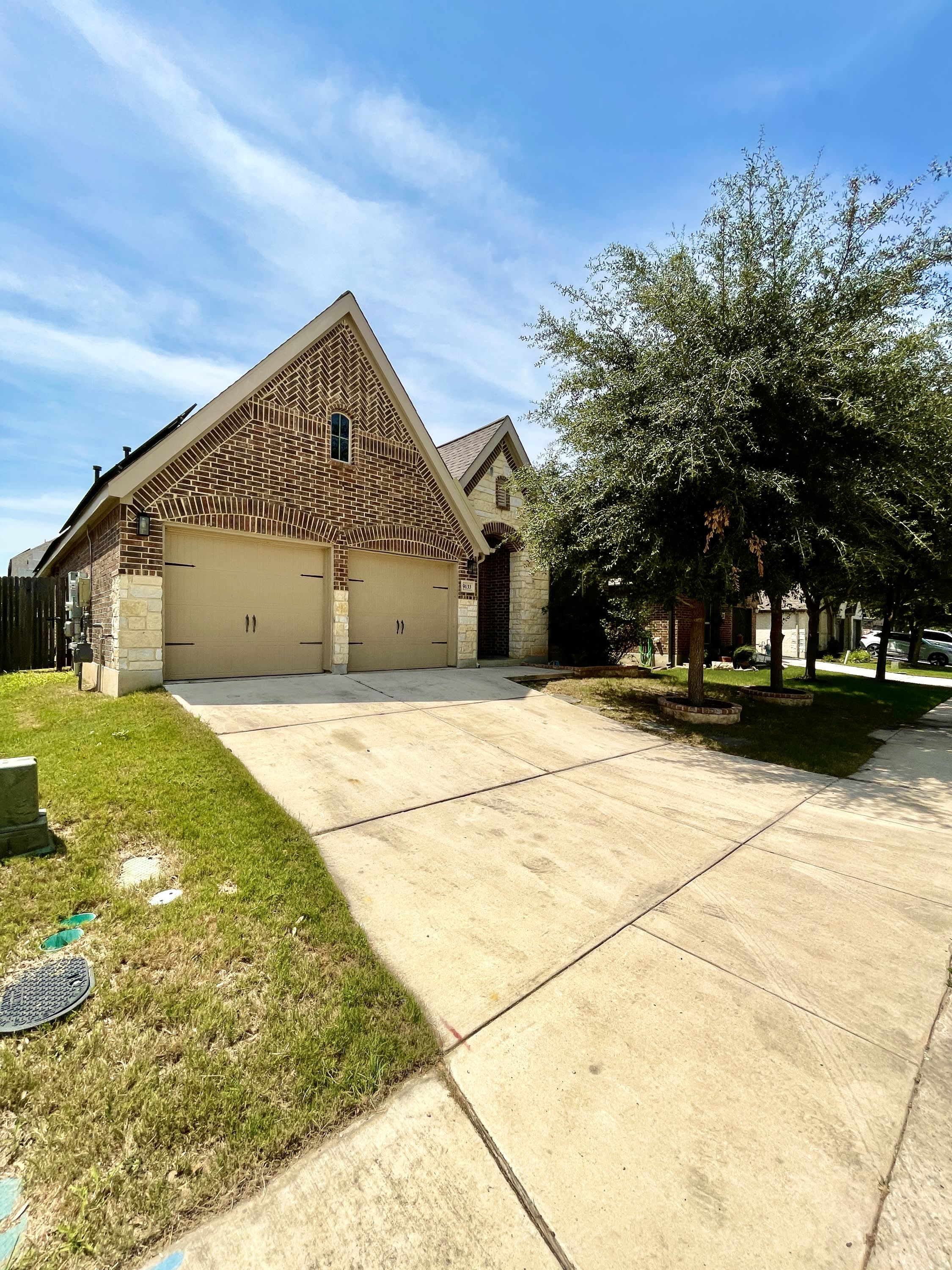 9133 Yearling St – photo 1