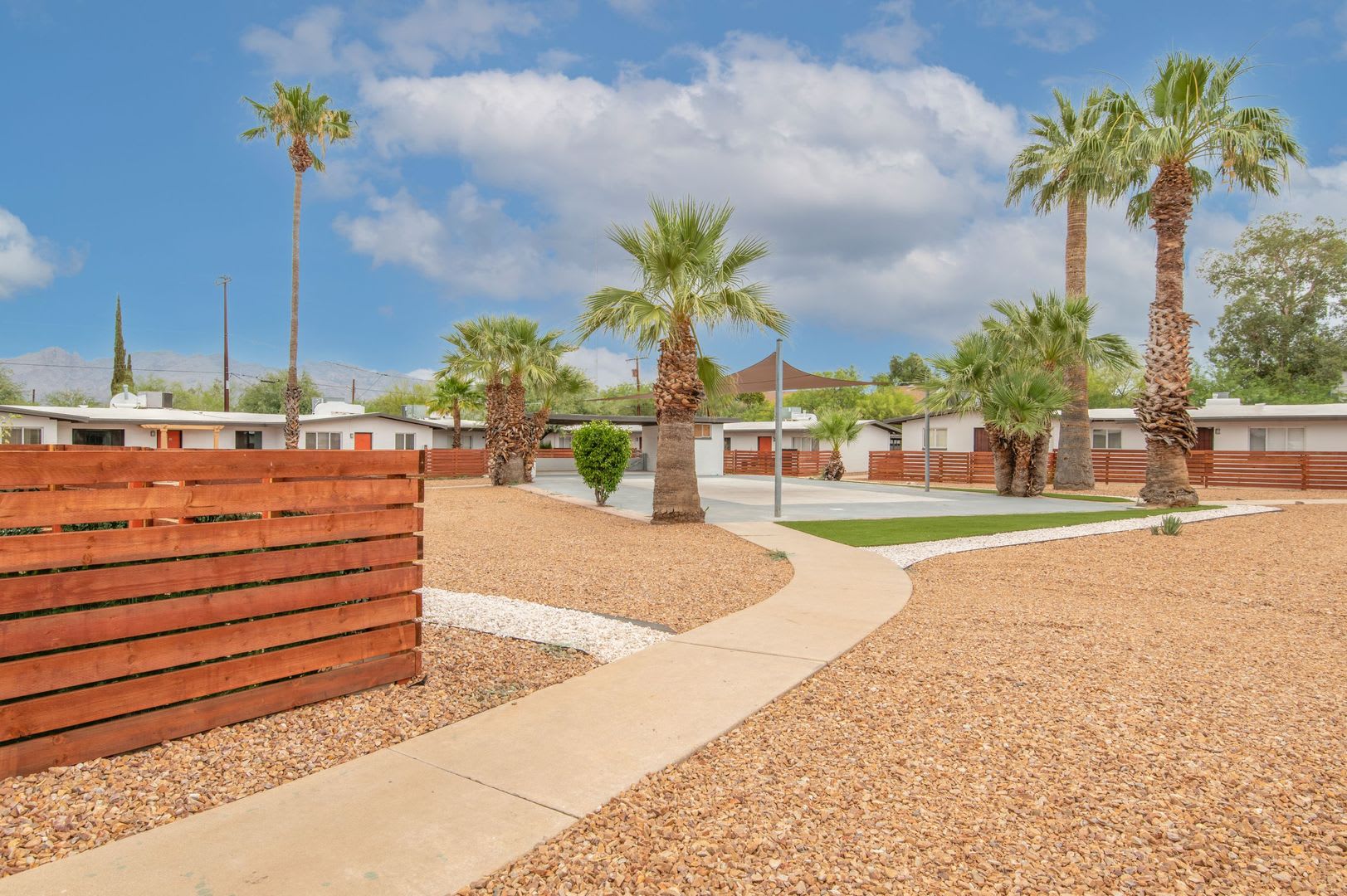 2198 Country Club – photo 3