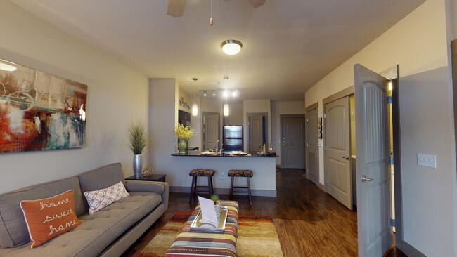 South Flores Lofts – photo 4