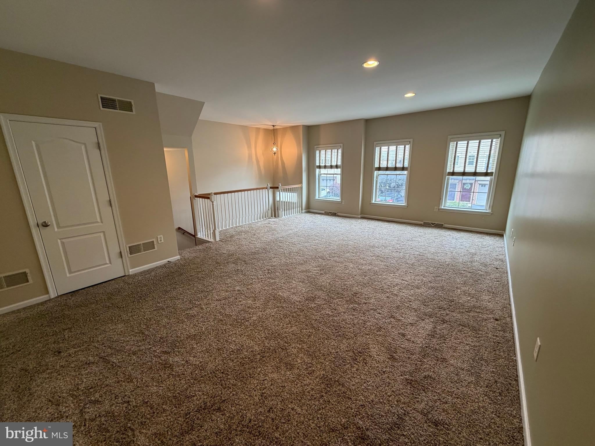 6312 CREEKBEND Drive – photo 2