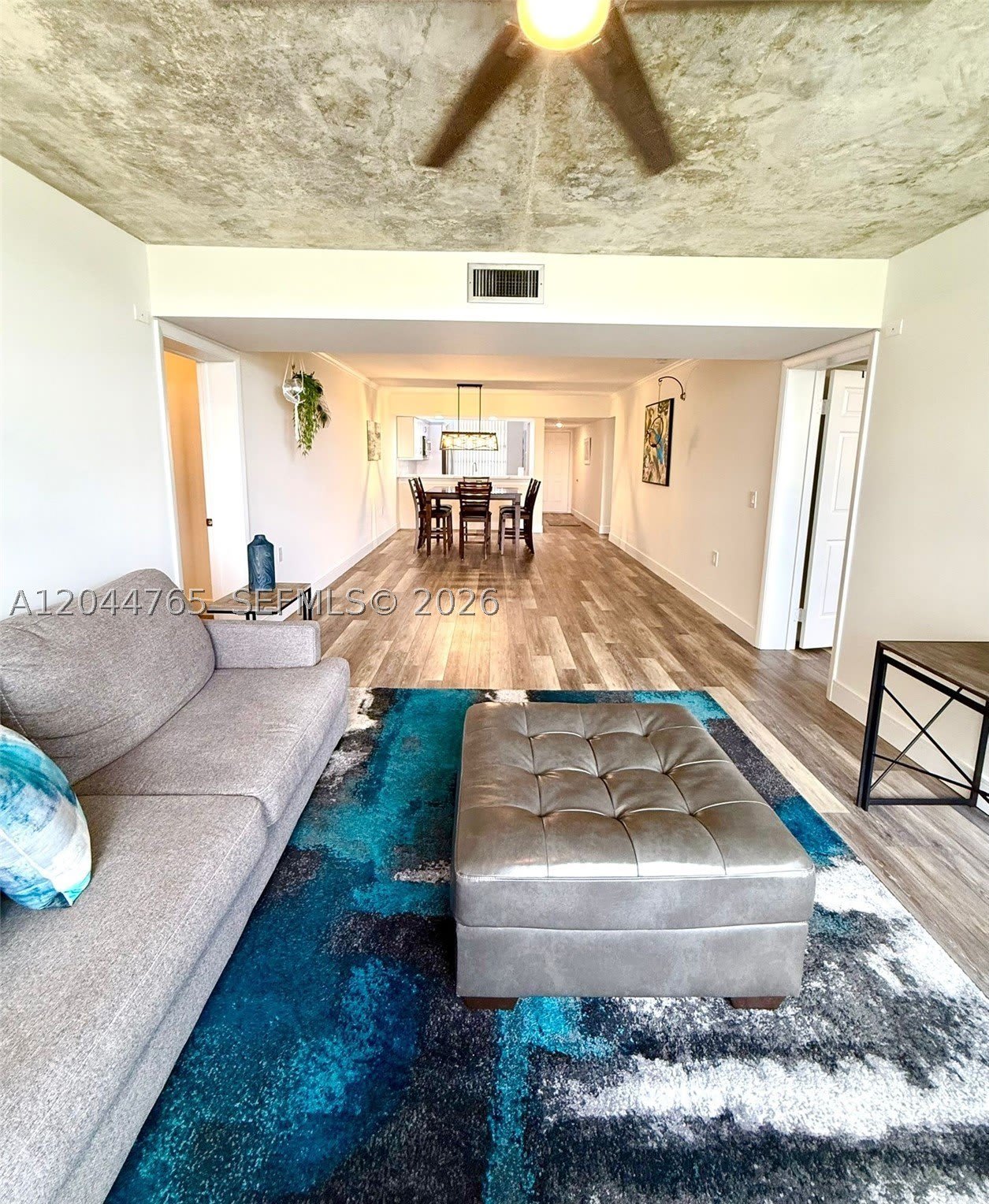 1705 Whitehall Dr – photo 3