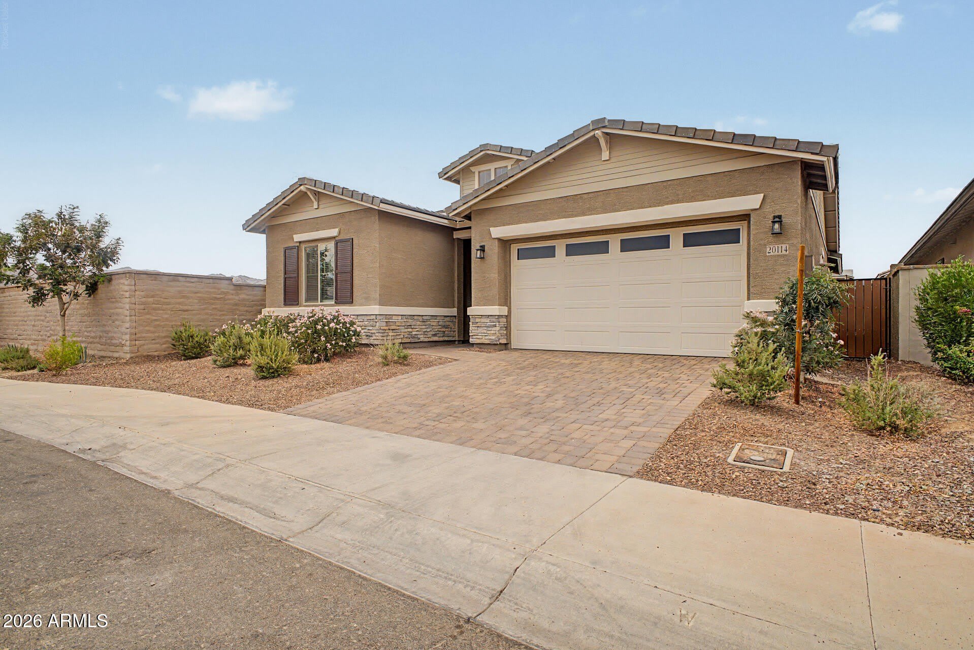 20114 W MONTECITO Avenue – photo 3