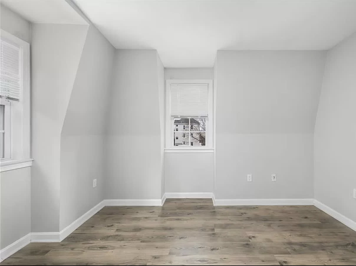 86 Grove St – photo 5