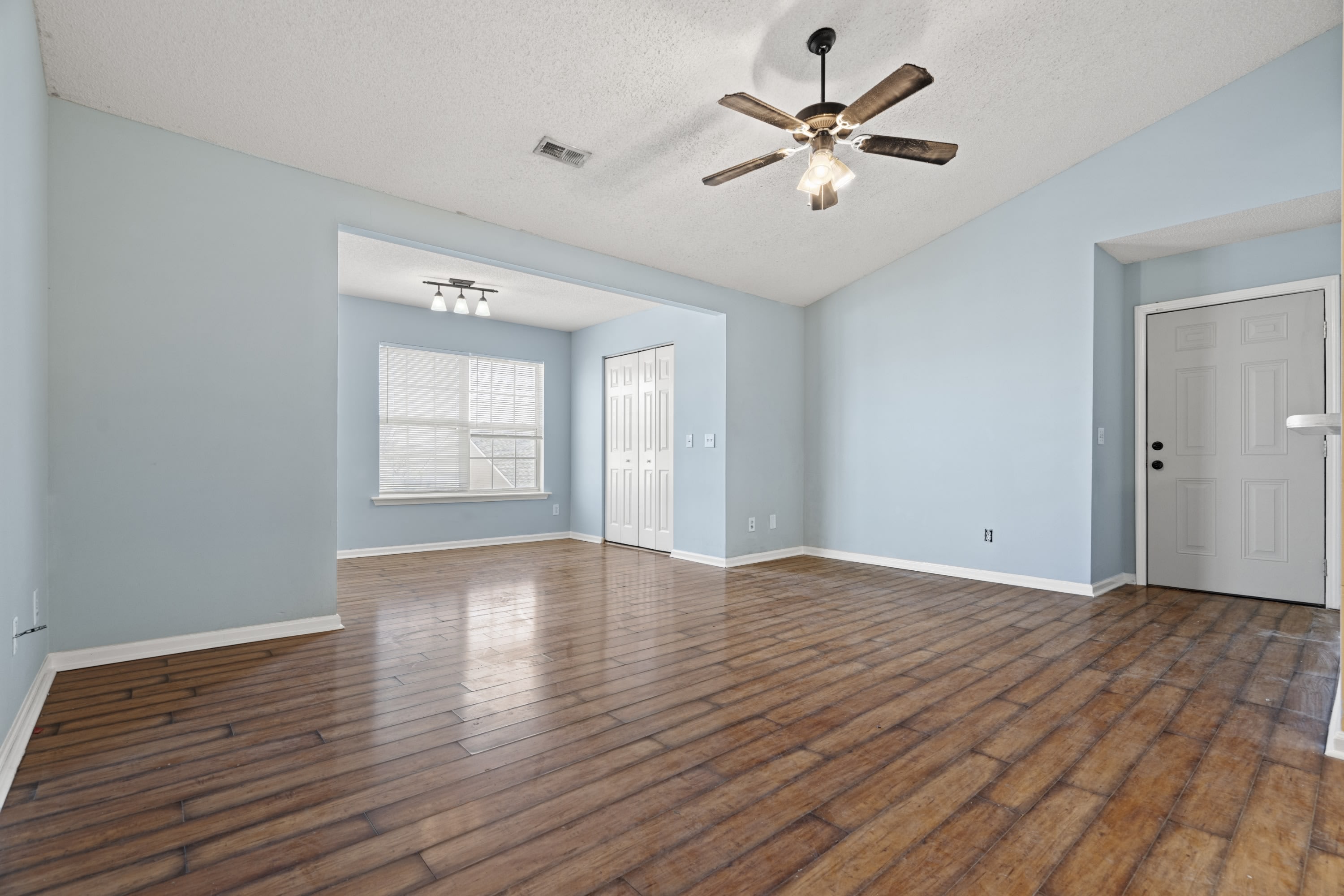 527-G Third Loop Rd – photo 4