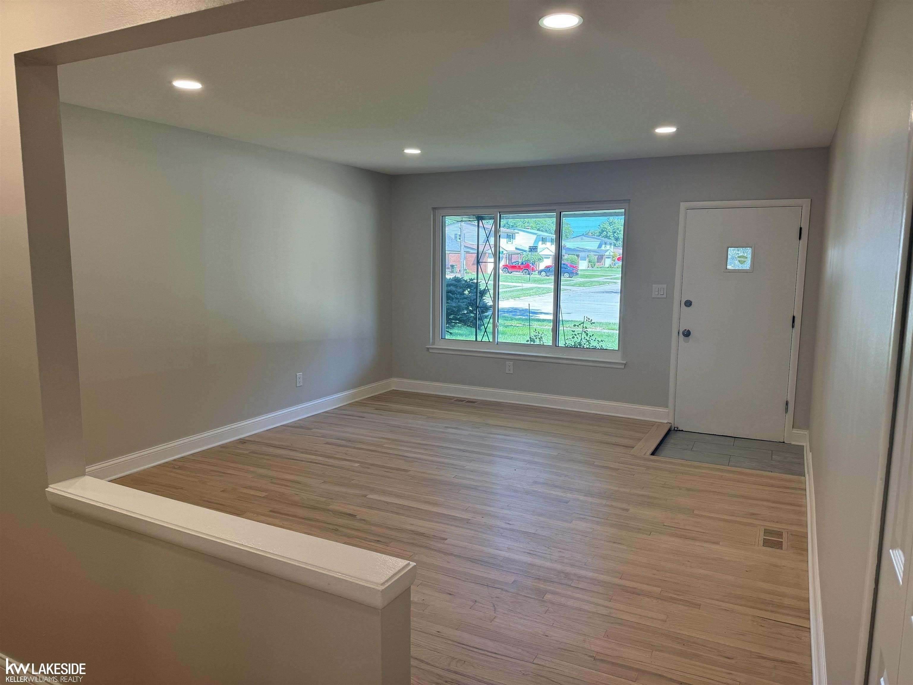 35223 Mustang Drive – photo 2