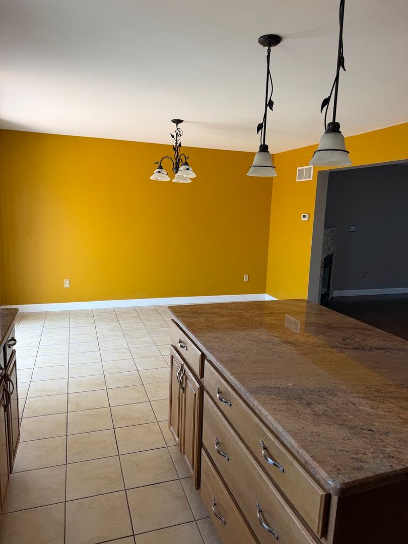 Beautiful 3-Bedroom Townhome in Governor Mifflin School District – photo 5