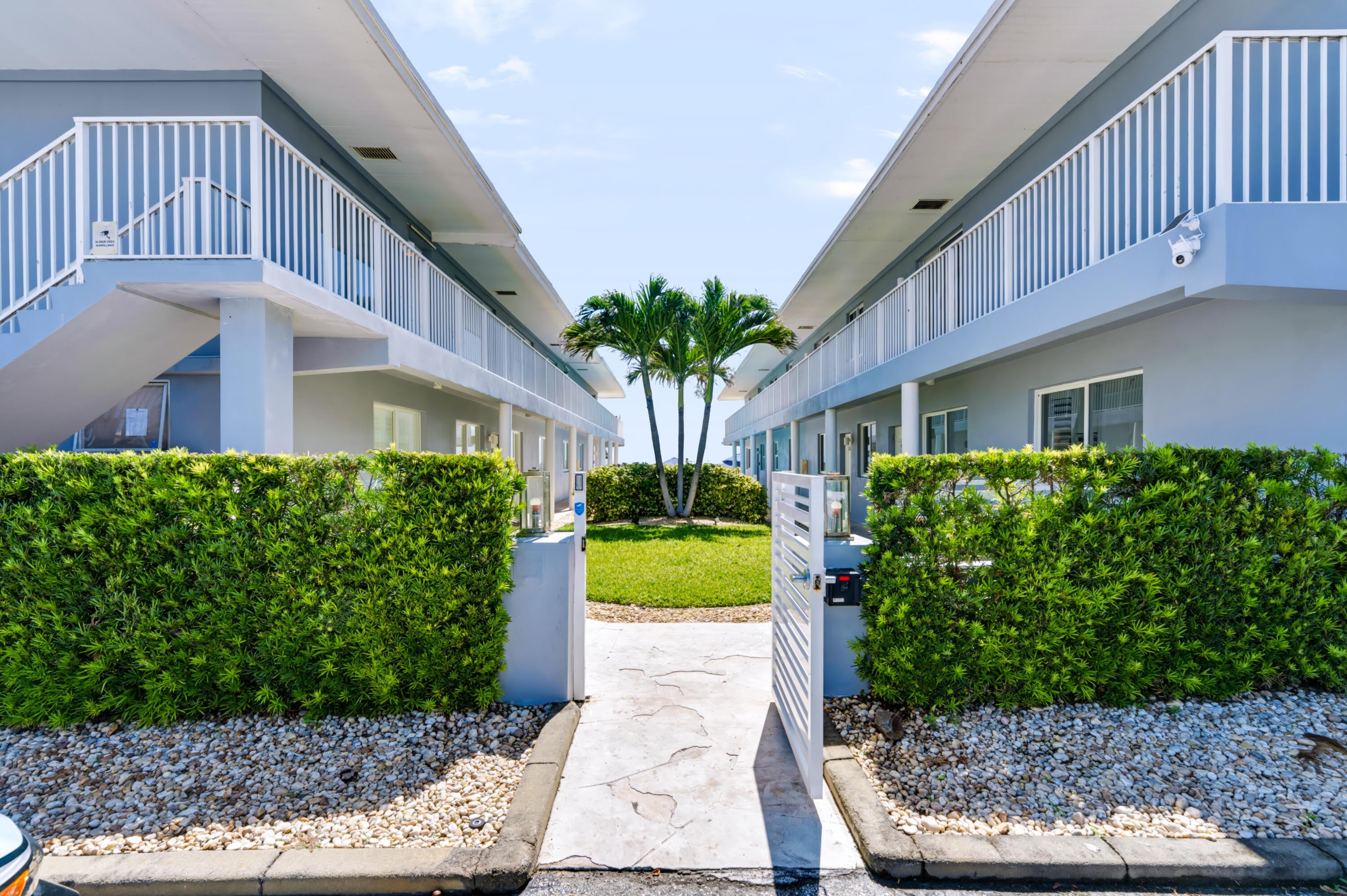 604 N Ocean Boulevard – photo 2