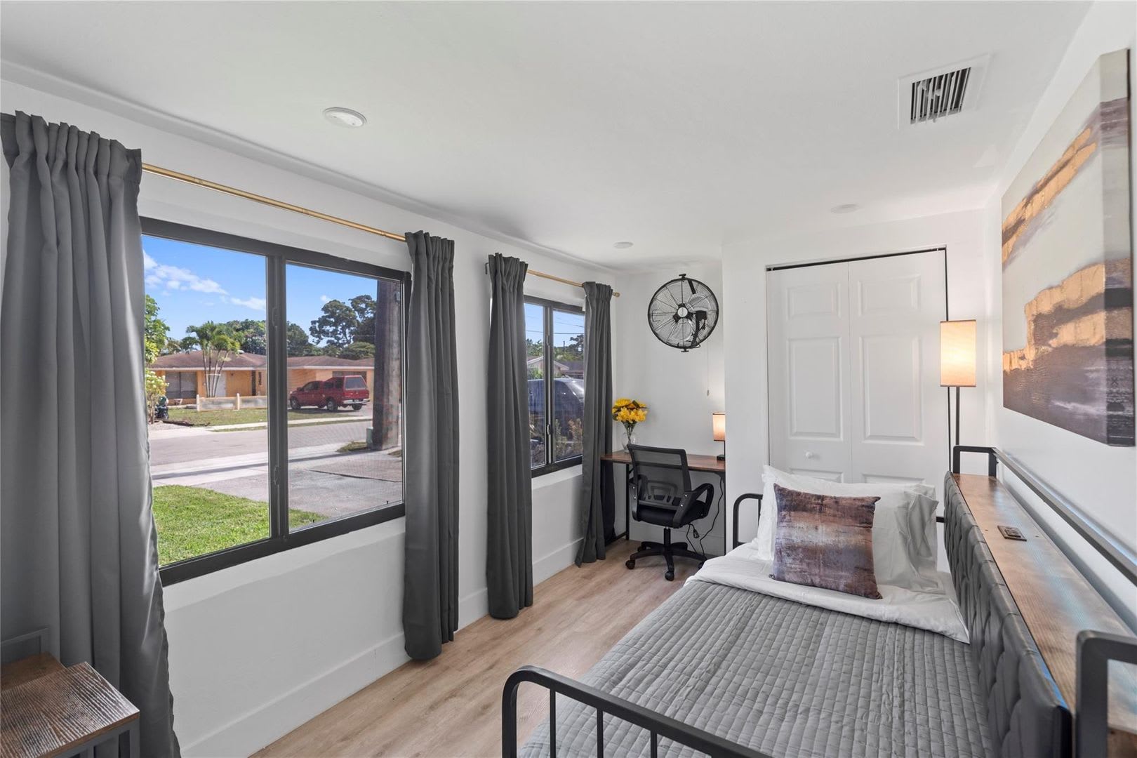 719 NE 36TH ST #719 OAKLAND PARK, FL 33334 – photo 2