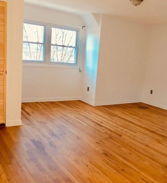 326 TERRACE AVE – photo 5