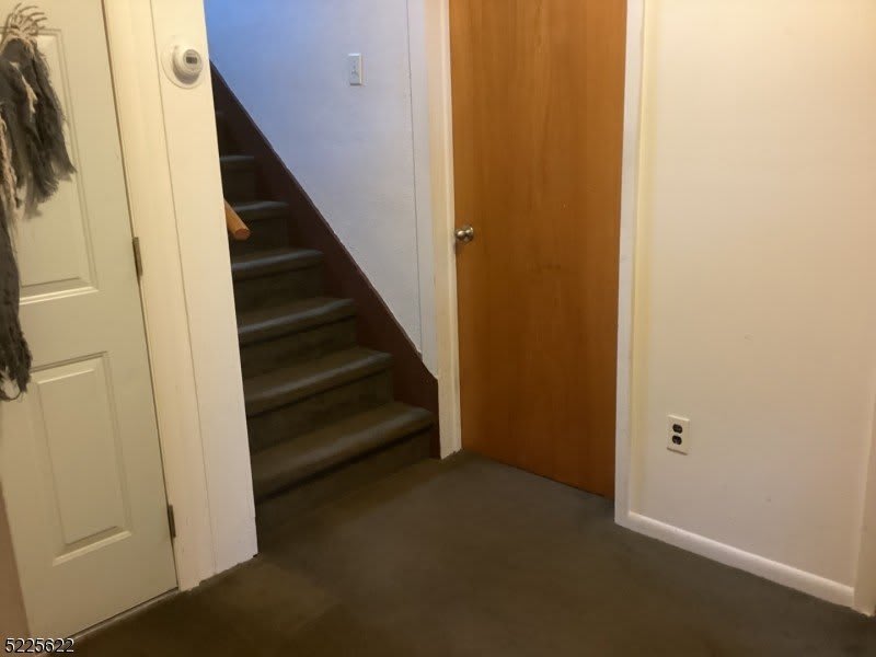 370 Main St – photo 5
