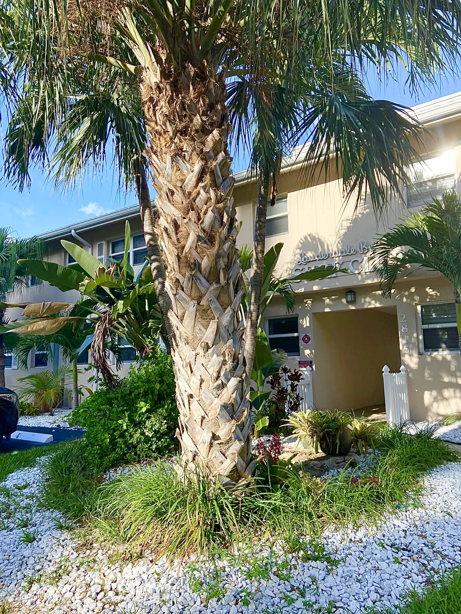 2815 Ne 33rd Ave – photo 2