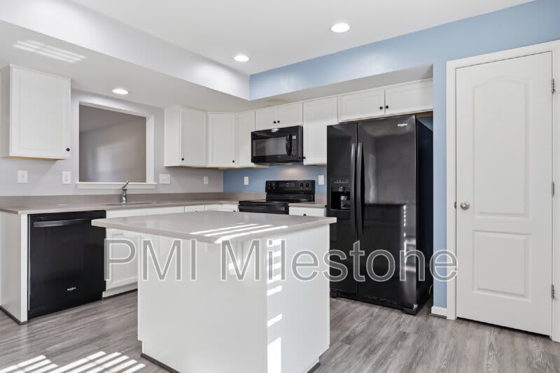 65 Darien Dr – photo 4