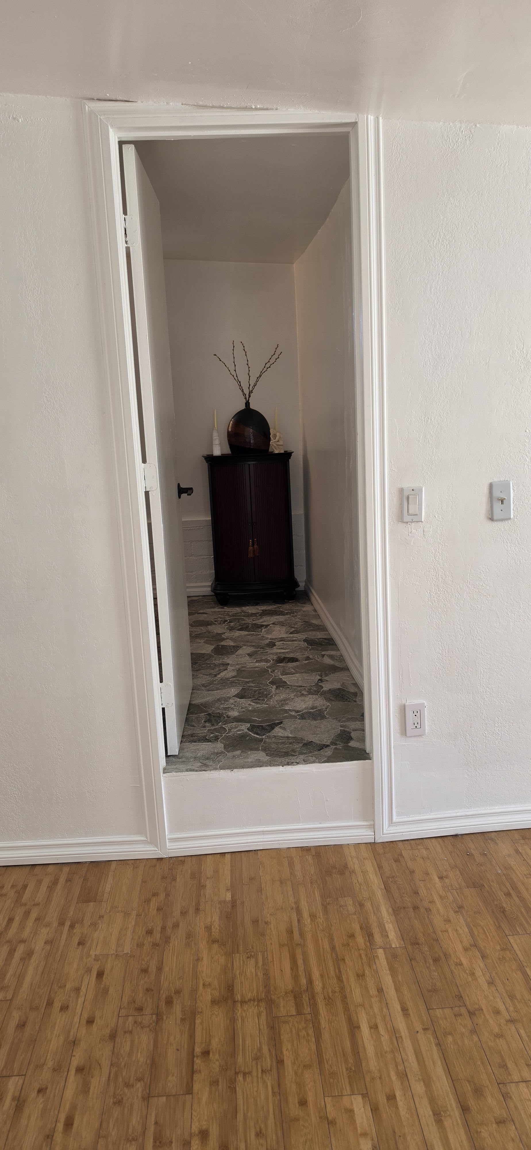 5723 Klump Ave – photo 5