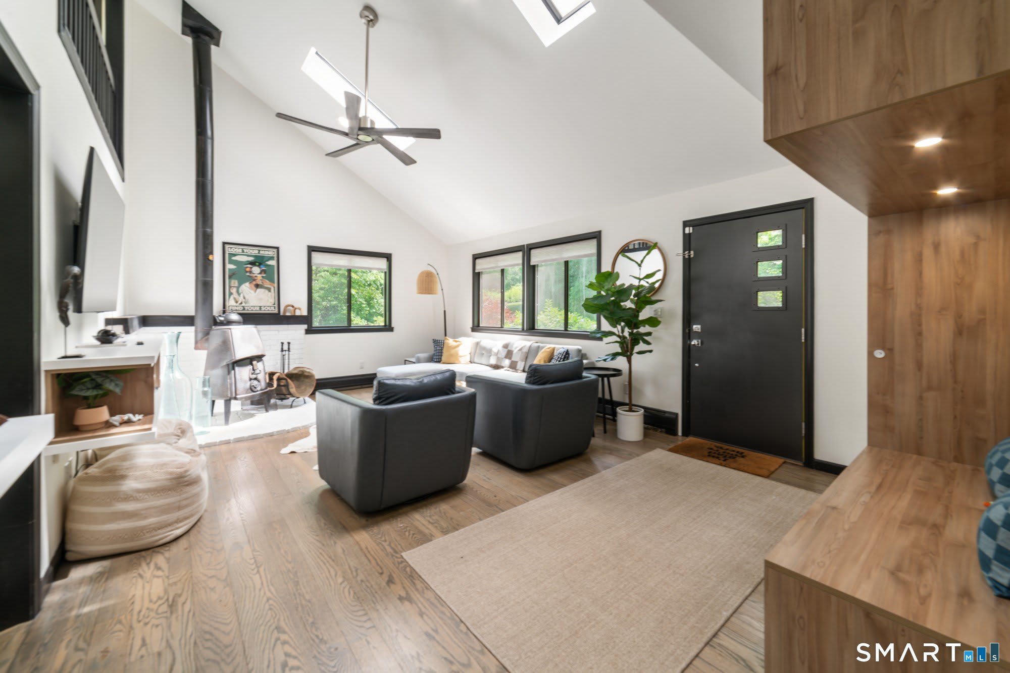 3 Burnett Road – photo 2