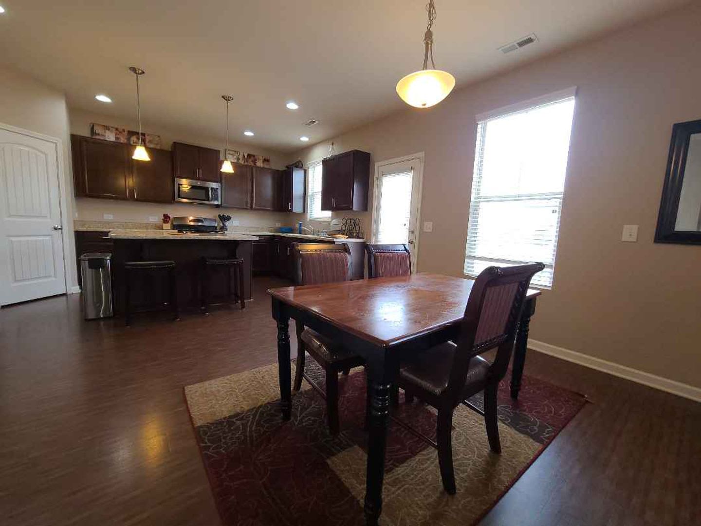 Room In 3 Bedroom Home At Snowy Egret Ct – photo 4