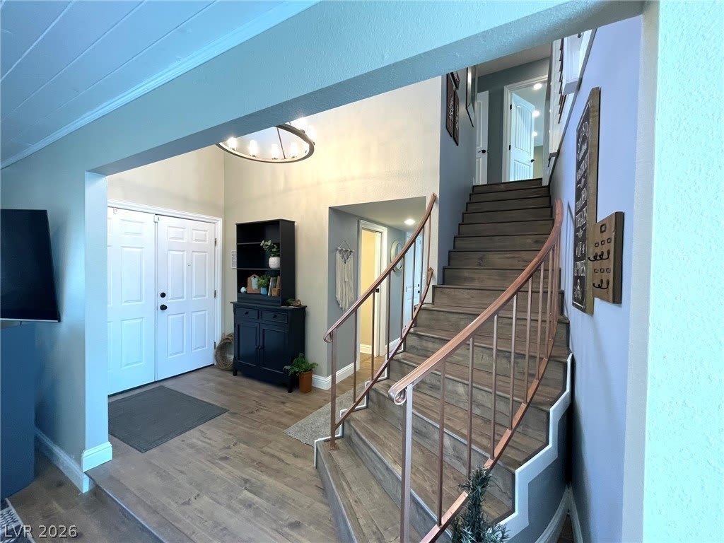 2246 Windsor Drive – photo 4