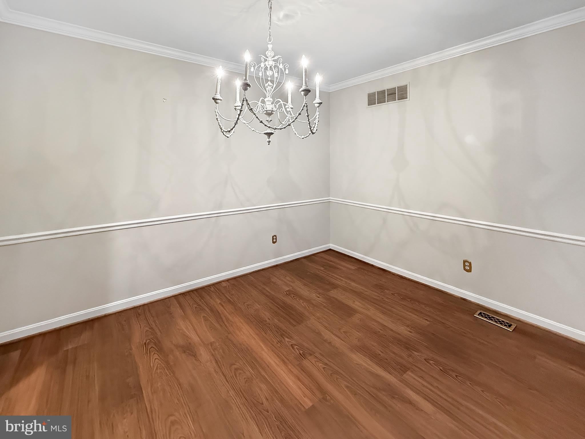 202 CASTLETOWN Road – photo 3