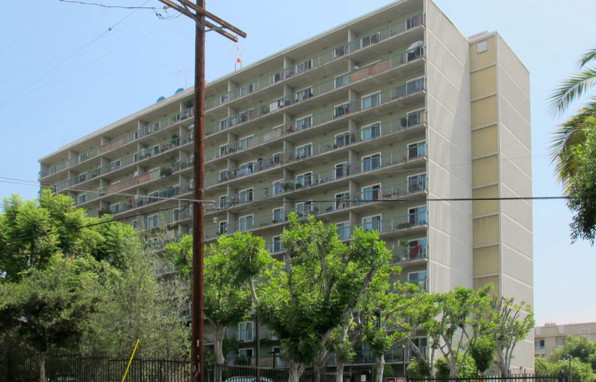 450 Grand View St. – photo 1