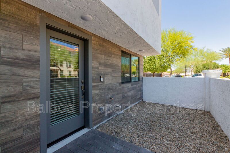 1318 S 105th Pl – photo 3