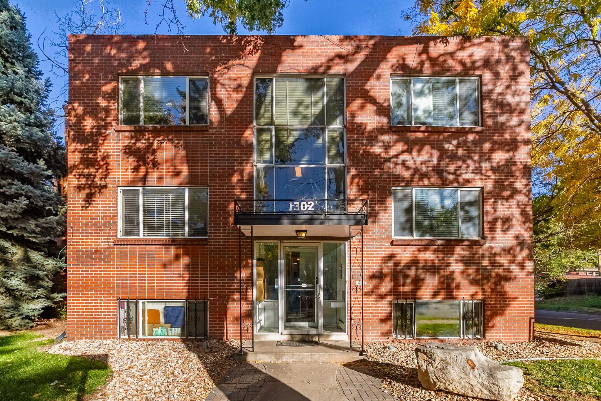 1302 North Milwaukee Street – photo 1