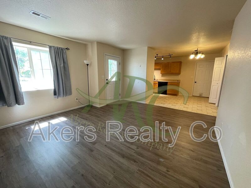 746 S Legend Ln – photo 4