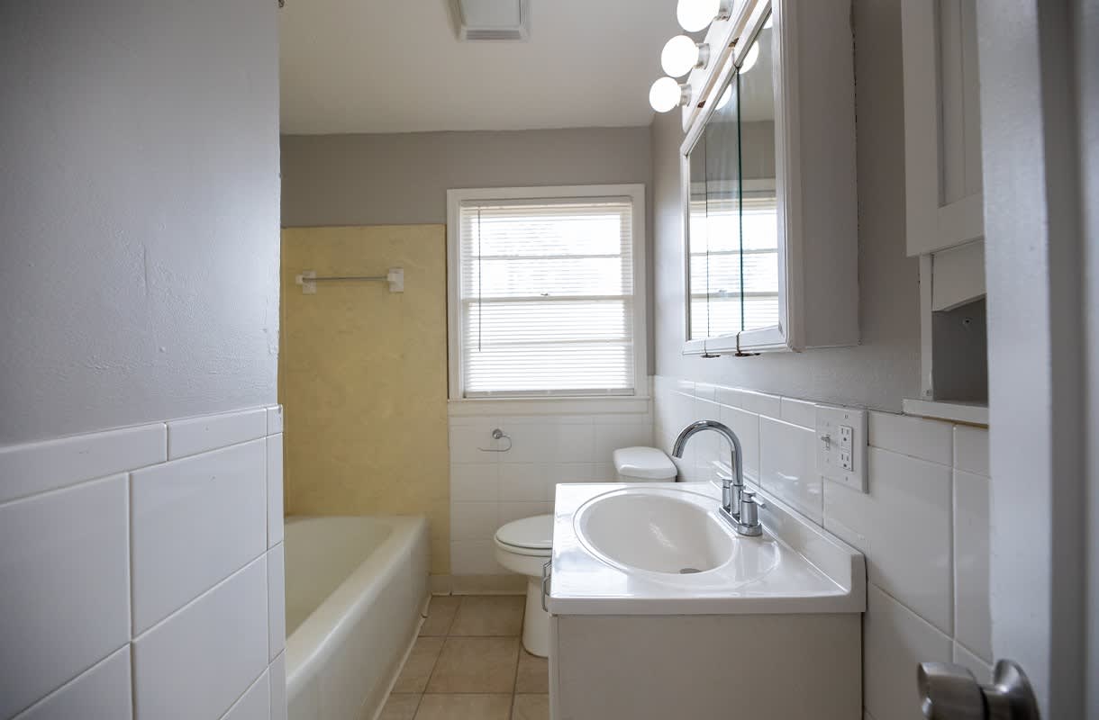 3549 Taylor St – photo 3