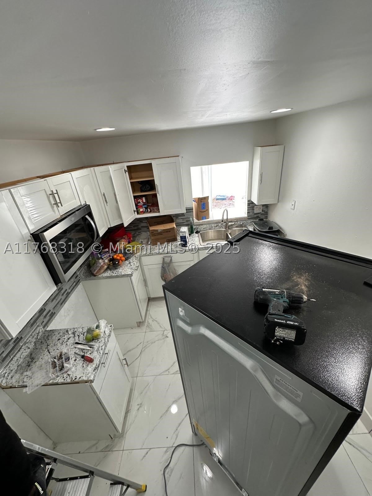 700 SW 80th Ter – photo 3