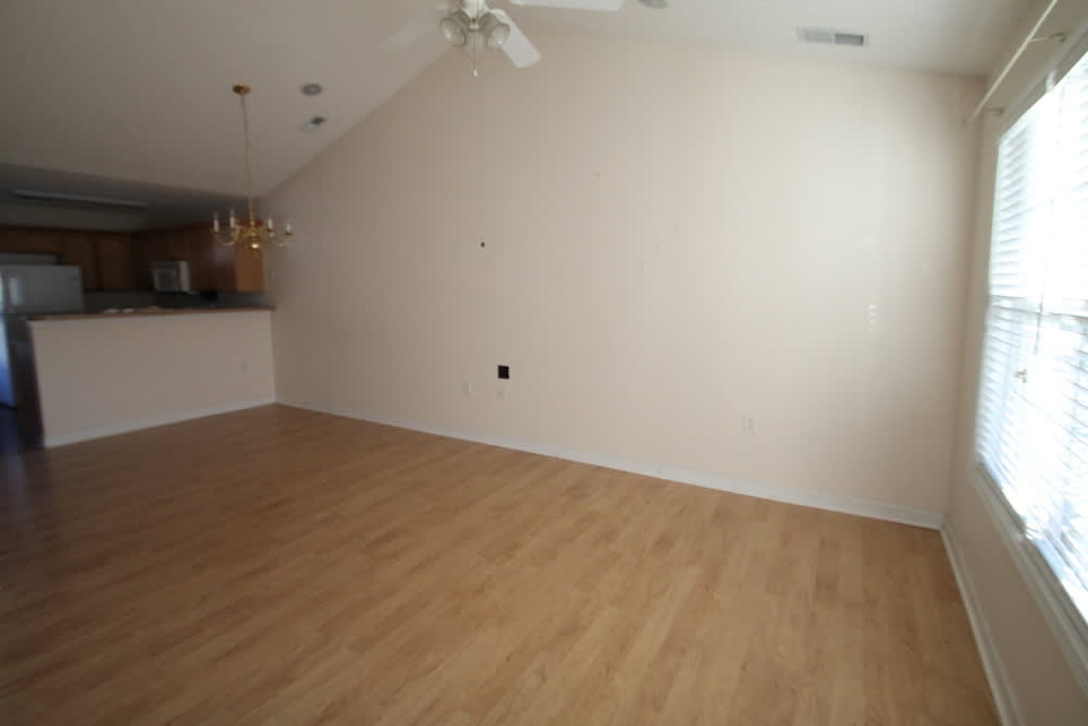 Exclusively Offered By Muse Realty, LLC – photo 3