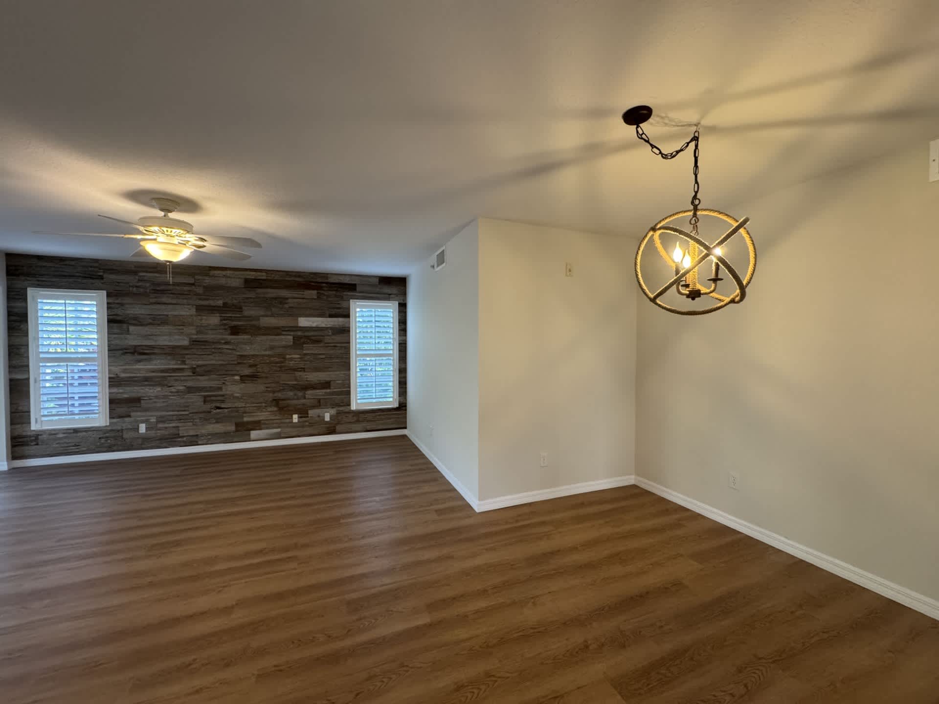 815 Montrose Dr – photo 4